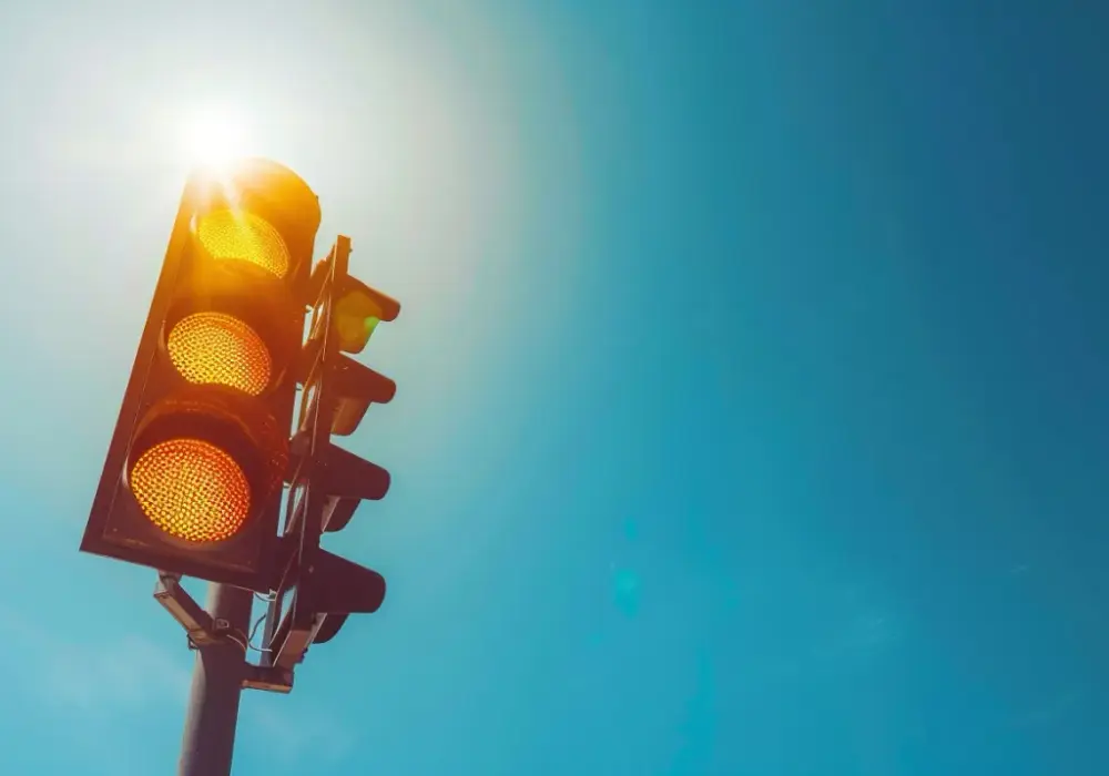 Sygnalizacja Świetlna Znak: Co oznacza ten ważny drogowy znak?