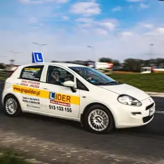 Prawo jazdy w Łomży w 14 dni? Prawda czy mit? Sprawdzamy teraz!