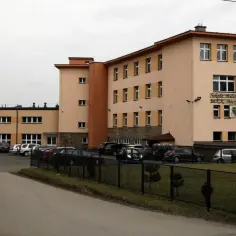 Dobczyce vs Dobrzejewice: Gdzie Twoje dziecko lepiej się rozwinie?