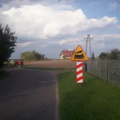 Przejazd Kolejowy Bez Zapór: Znaki i zasady bezpieczeństwa